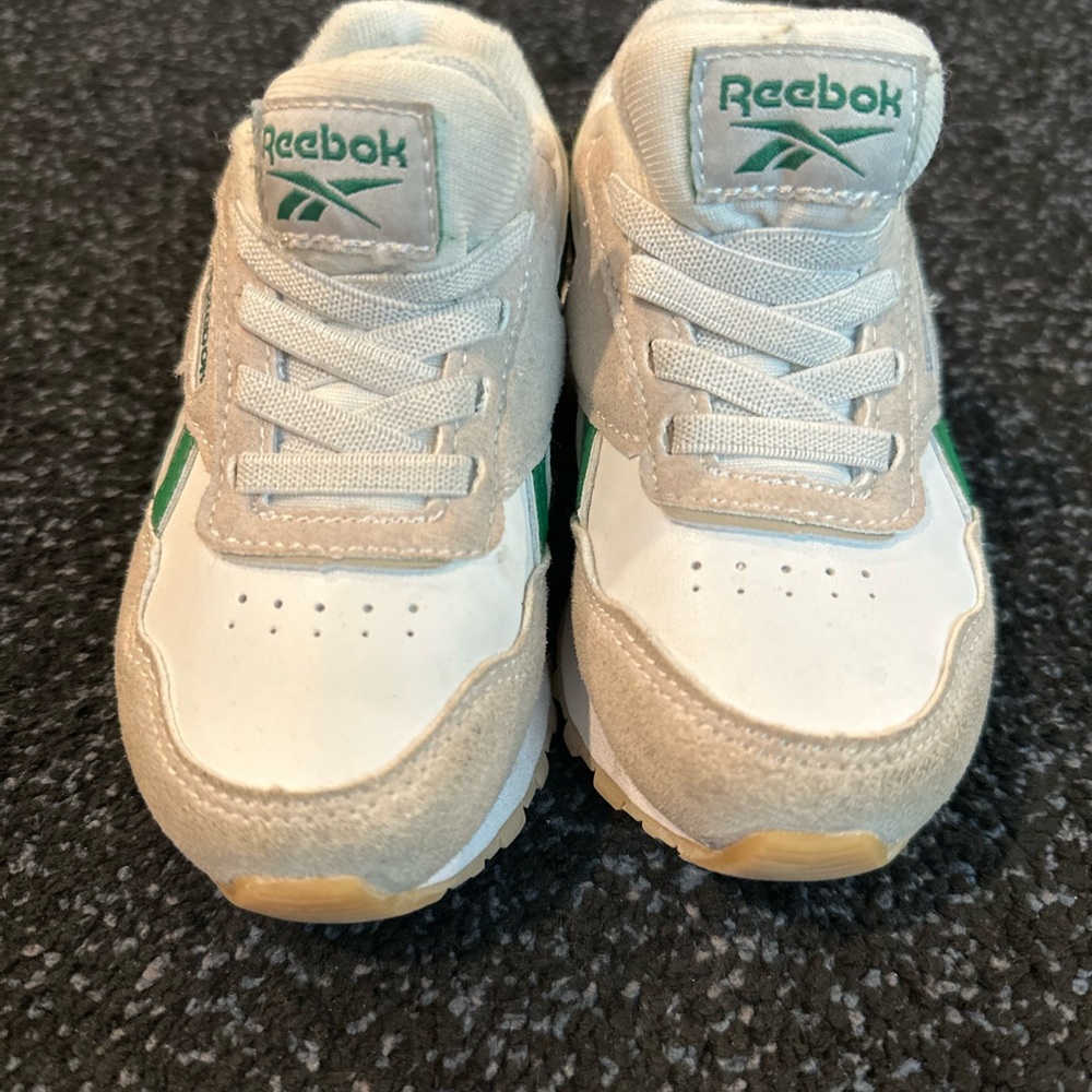 Reebok Kids Sneakers - White with Green Highlights